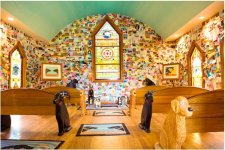 st jay dog chapel.jpg