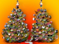 AH'olidayTREE2sides.jpg