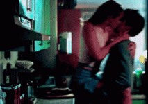 bughead-bughead-kiss.gif