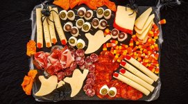 Halloween-Cheeseboard-wc.jpg