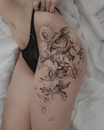 best-hip-tattoo-ideas-@tritoan_7th-1.jpg